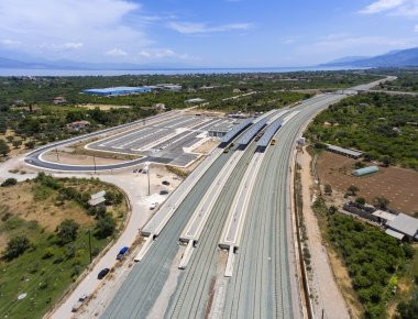 Η σιδηροδρομική σύνδεση Μπουργκάς (Πύργος)-Αλεξανδρούπολη βάζει «φωτιά» στα Στενά και στον Ρ.Τ.Ερντογάν